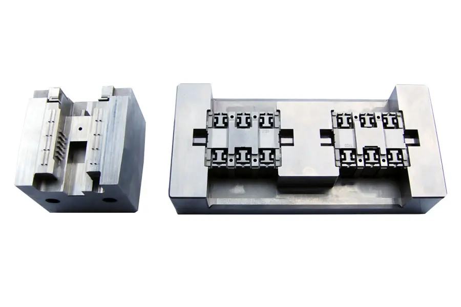 Precision Core high precision plastic injection molding